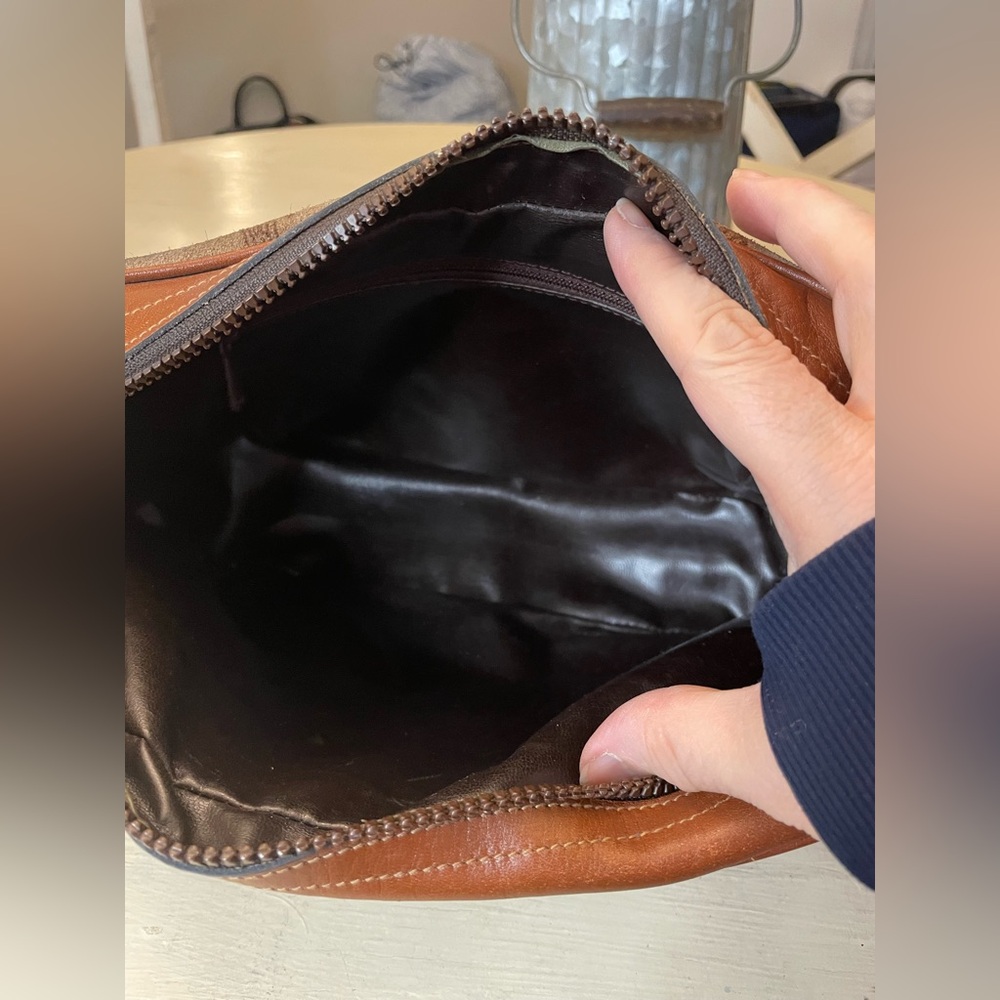 Celine Suede Crossbody - Picture 5 of 15
